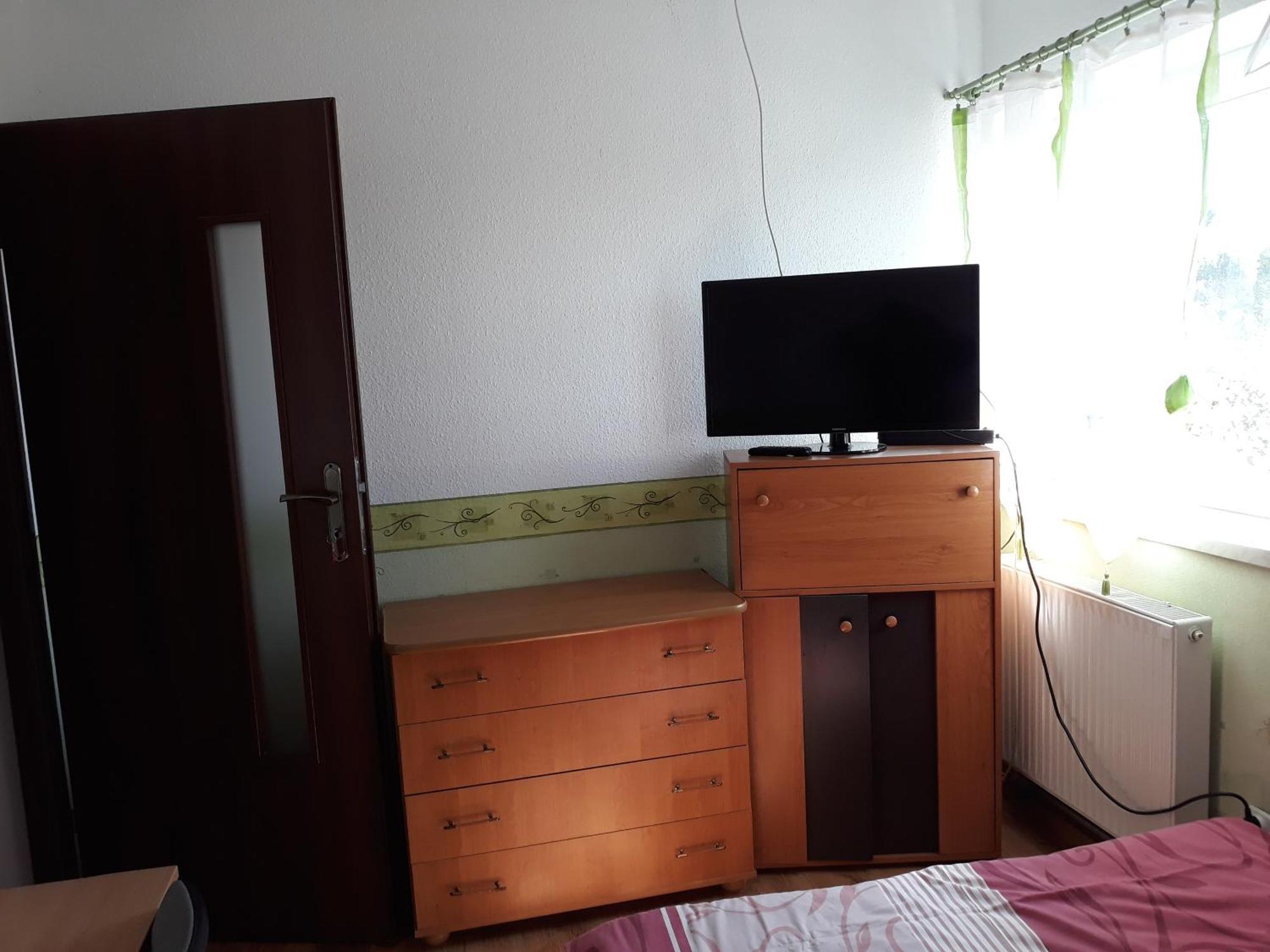 Pod Piramida Villa Ługniany Buitenkant foto