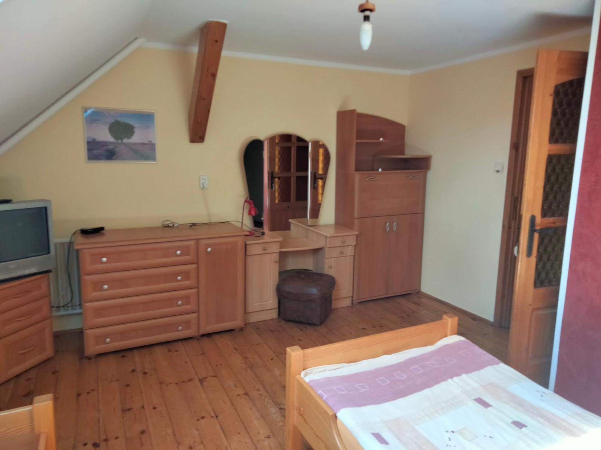 Pod Piramida Villa Ługniany Kamer foto